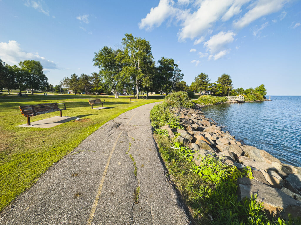 A trail section in the city of Thunderbay.